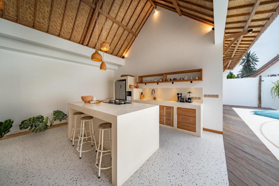 Photo of Others in Jungut Batu