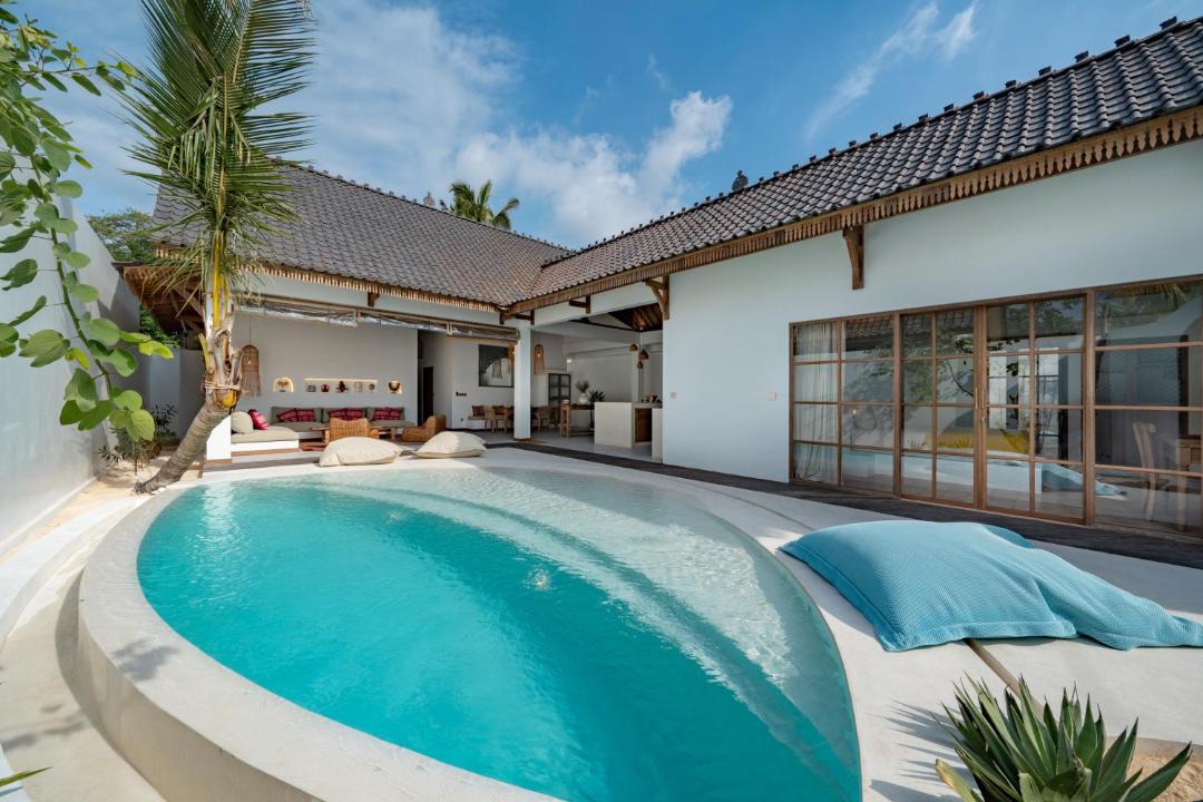 Photo of Others in Jungut Batu