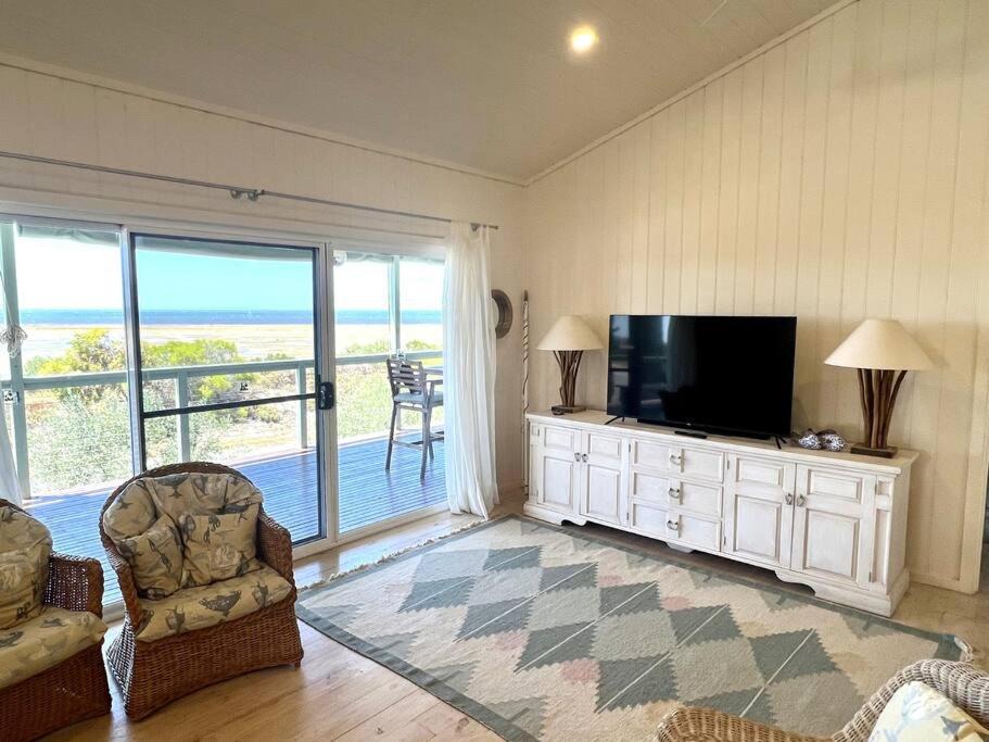 Photo of Others in Muloowurtie