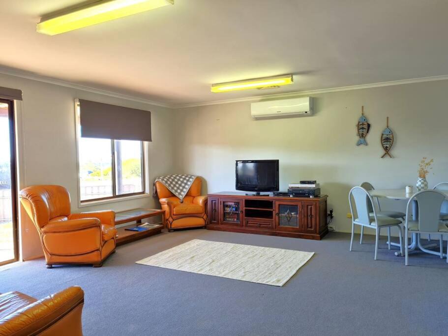 Photo of Others in Port Victoria