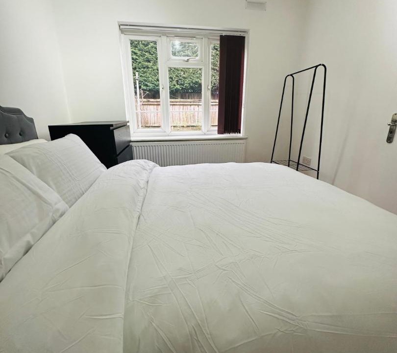 Photo of Bedroom in Canons