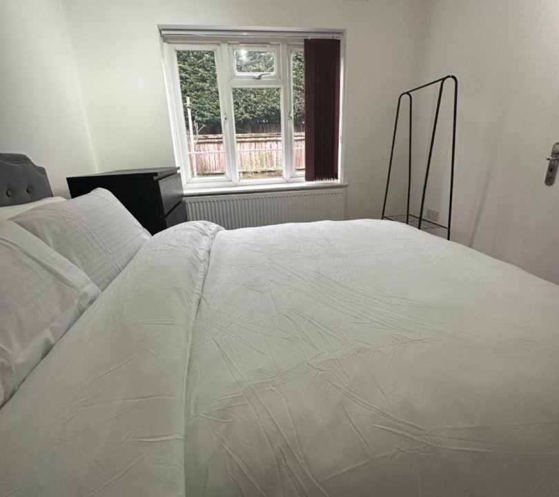 Photo of Bedroom in Canons