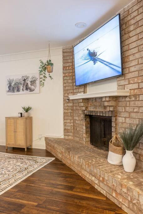 Photo of Livingroom in The Colony