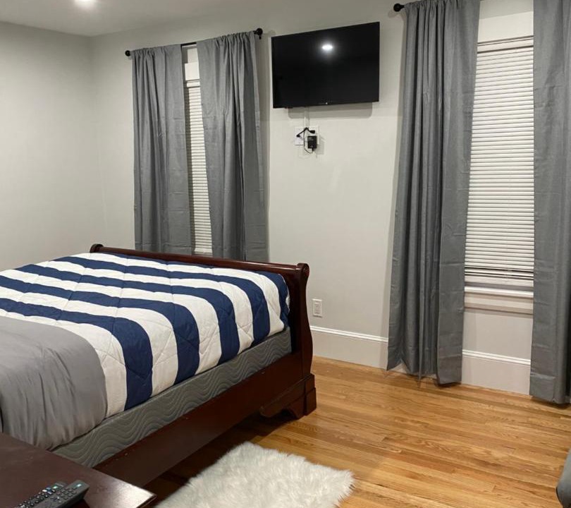Photo of Bedroom in Inman Square