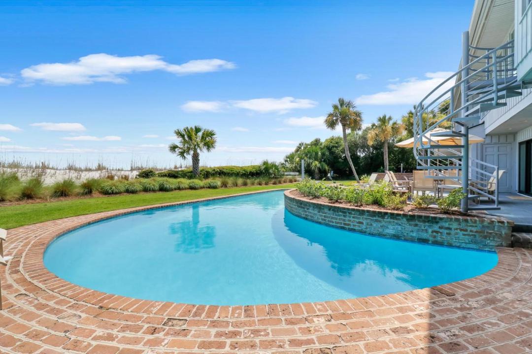 Photo of Patio Balcony in Beach Lagoon