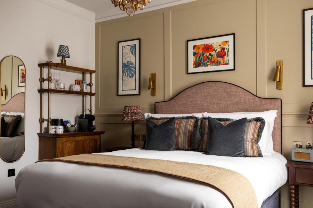 Photo of Bedroom in Kew