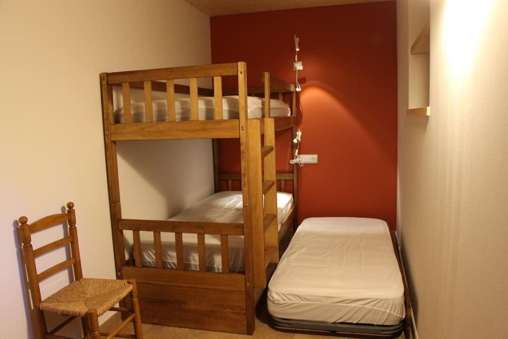 Photo of Bedroom in Das