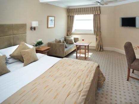 Photo of Others in Hythe