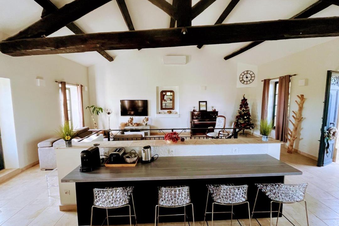 Photo of Others in Le Somail