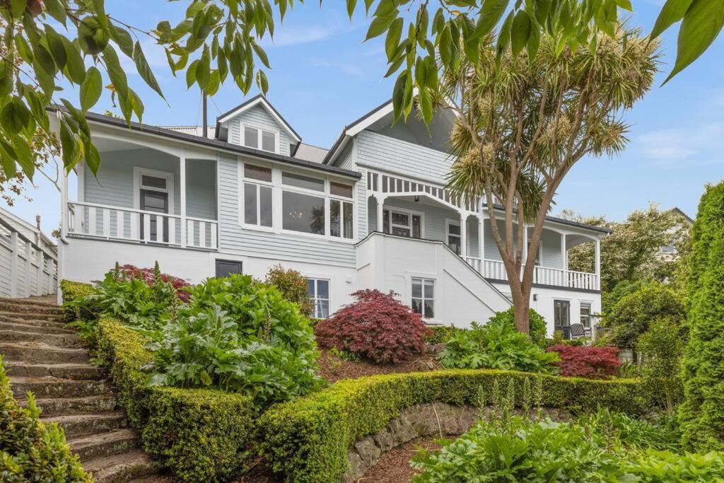 Photo of Others in Bluff Hill