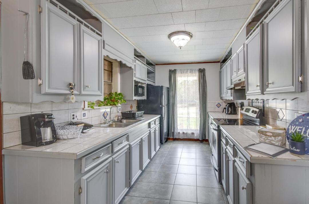 Photo of Kitchen in Newhebron