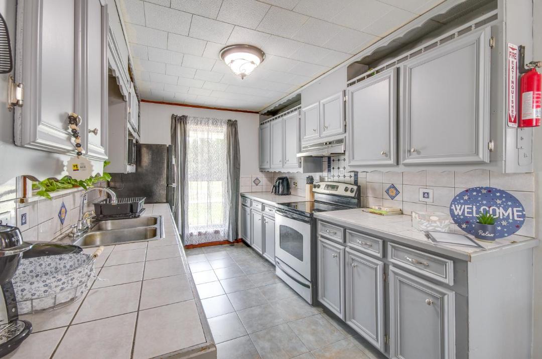 Photo of Kitchen in Newhebron