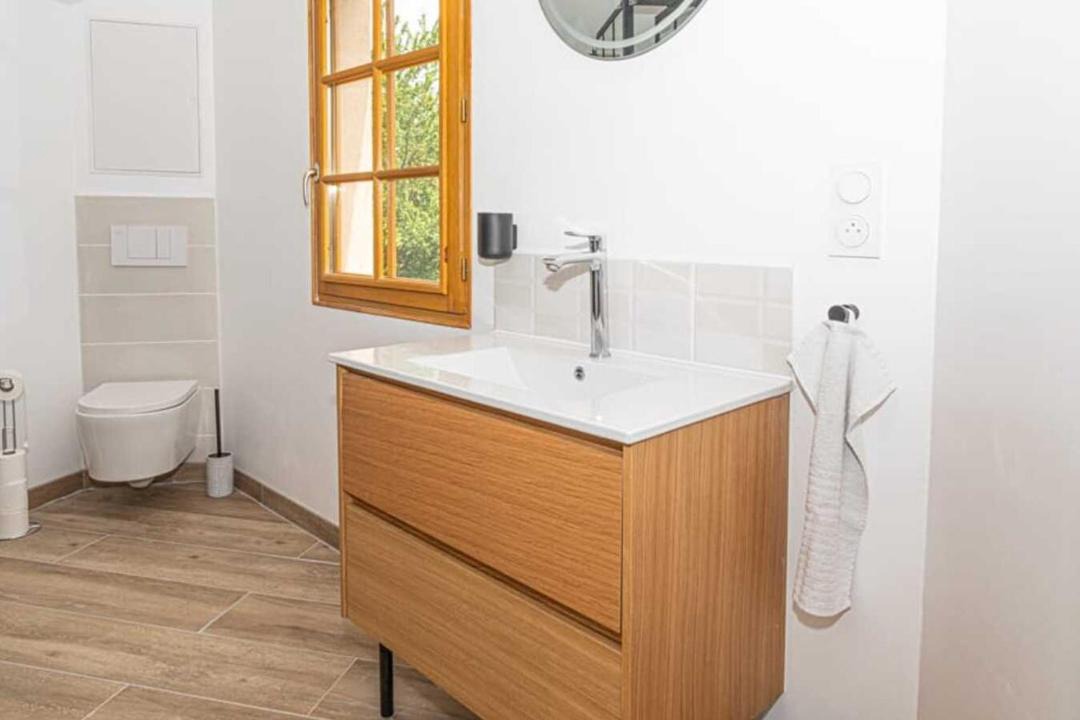 Photo of Bathroom in Belley