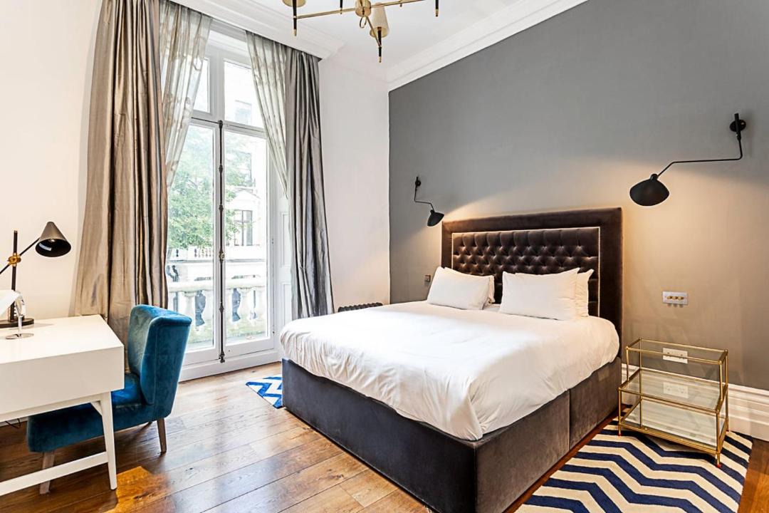 Photo of Bedroom in Pembridge