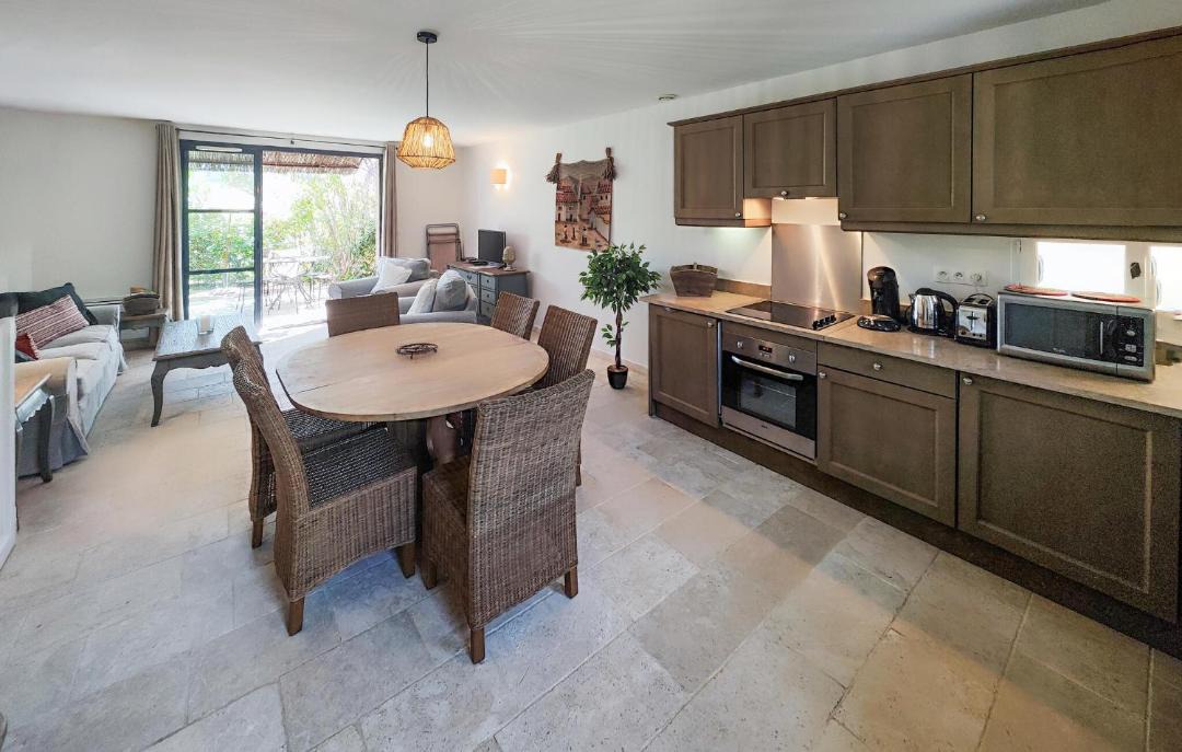 Photo of Kitchen in Saint-Laurent-de-la-Cabrerisse