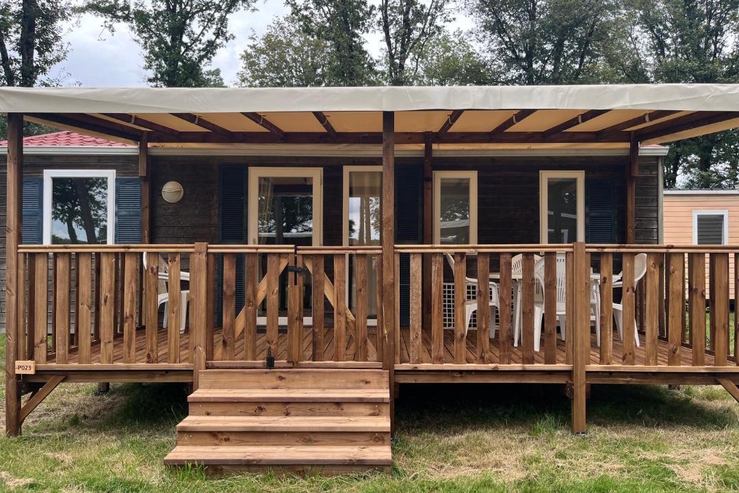 Photo of Others in La Boissiere-de-Montaigu