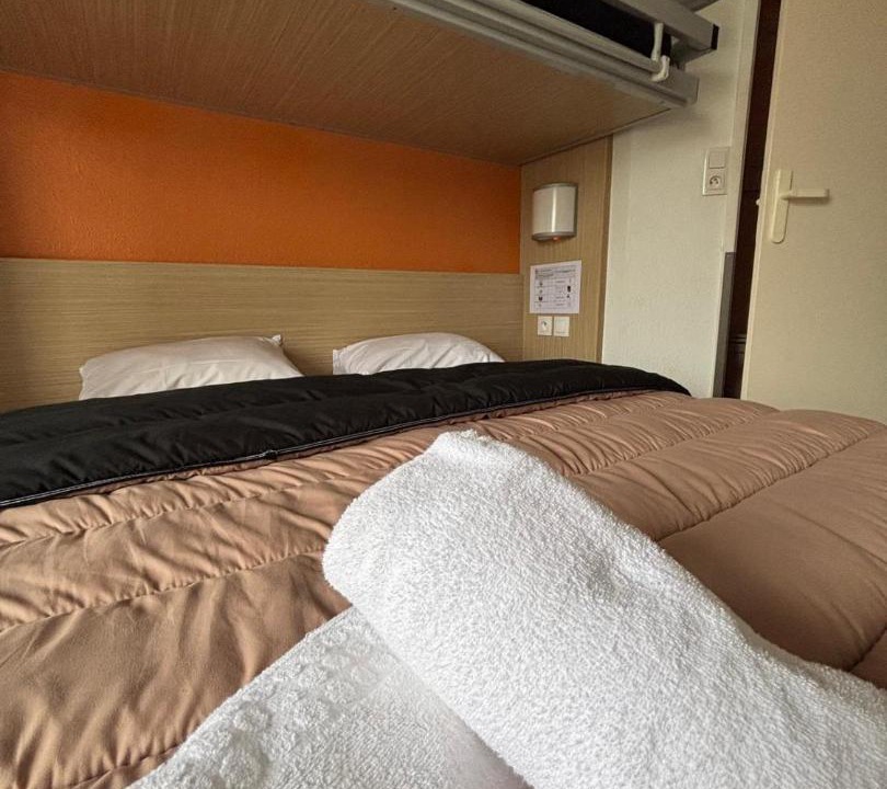 Photo of Bedroom in Fontenay-Tresigny