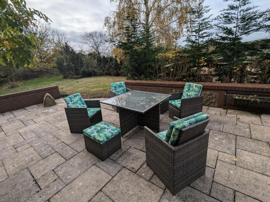 Photo of Patio Balcony in Six Hills