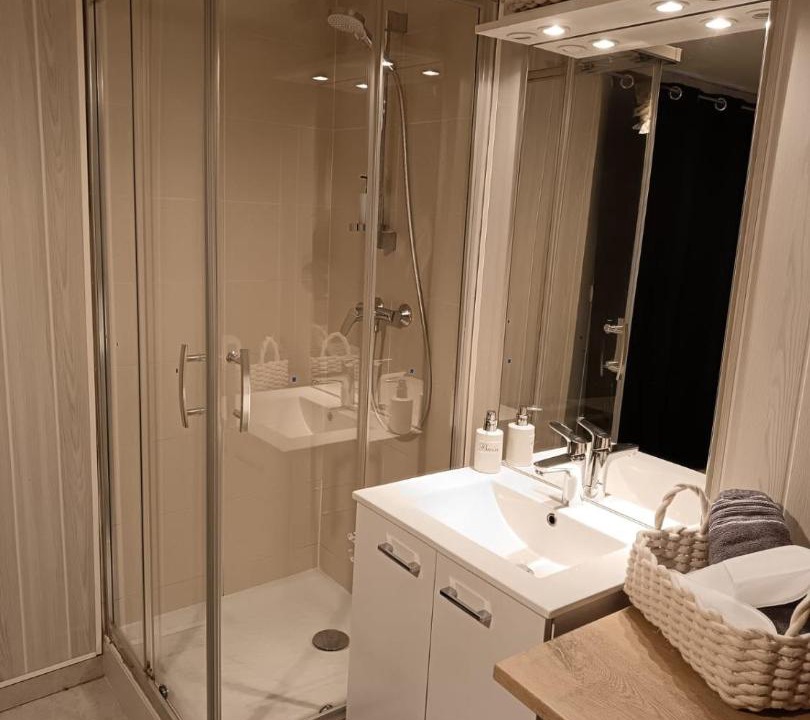 Photo of Bathroom in Francin