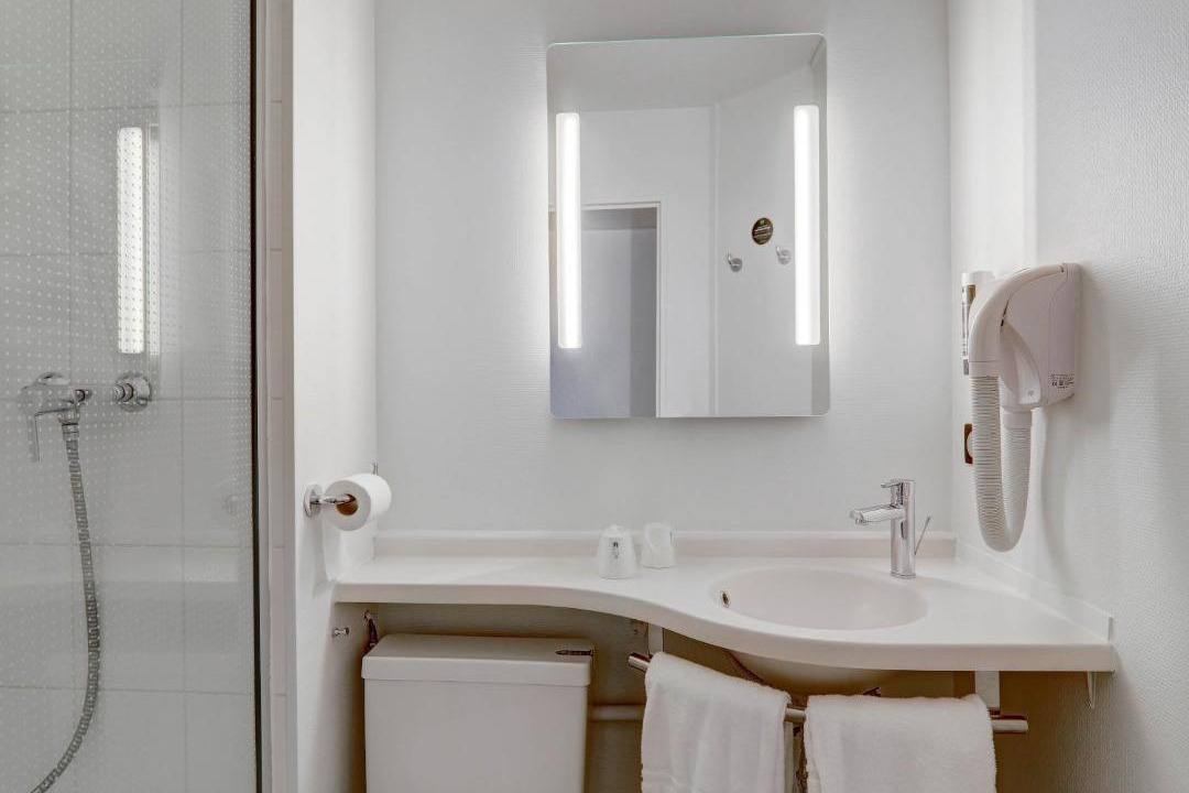 Photo of Bathroom in Montlucon