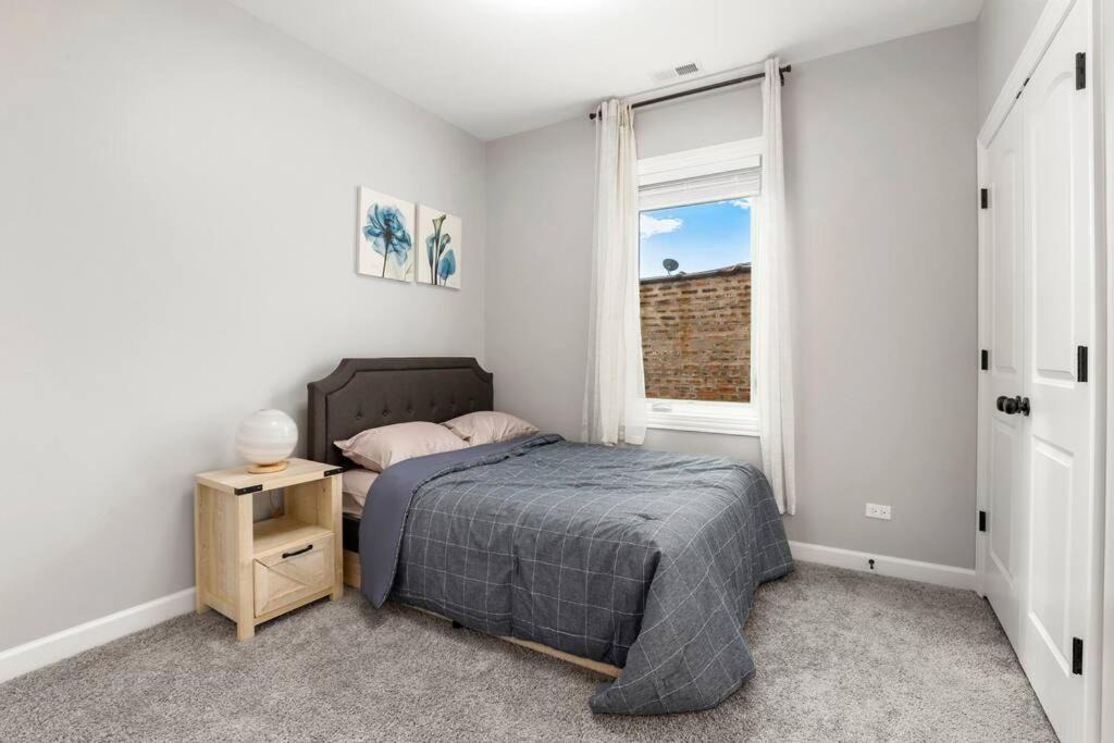 Photo of Bedroom in Grand Boulevard