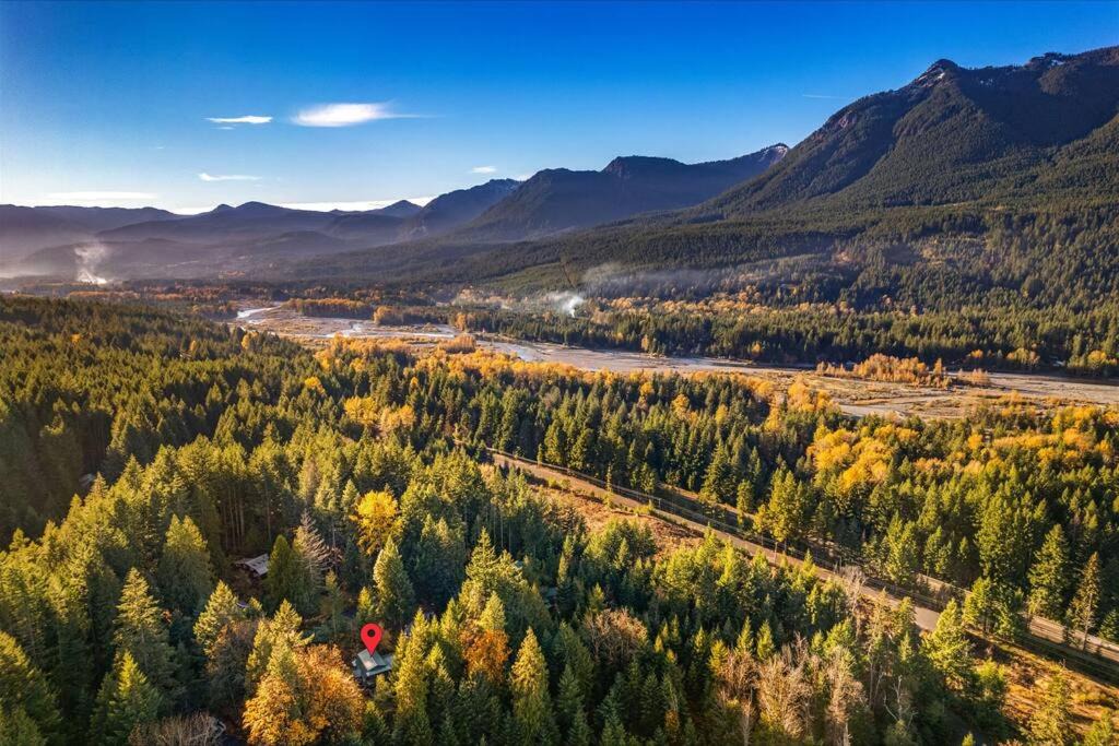 Photo of Others in Packwood