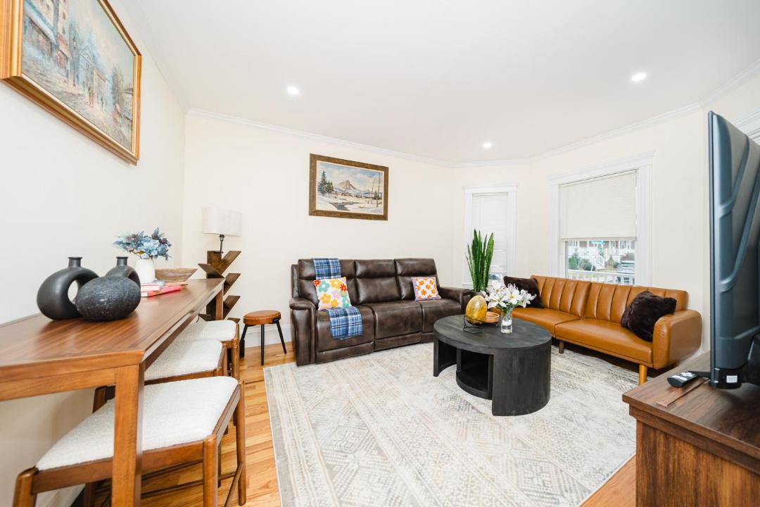 Photo of Others in Ashmont