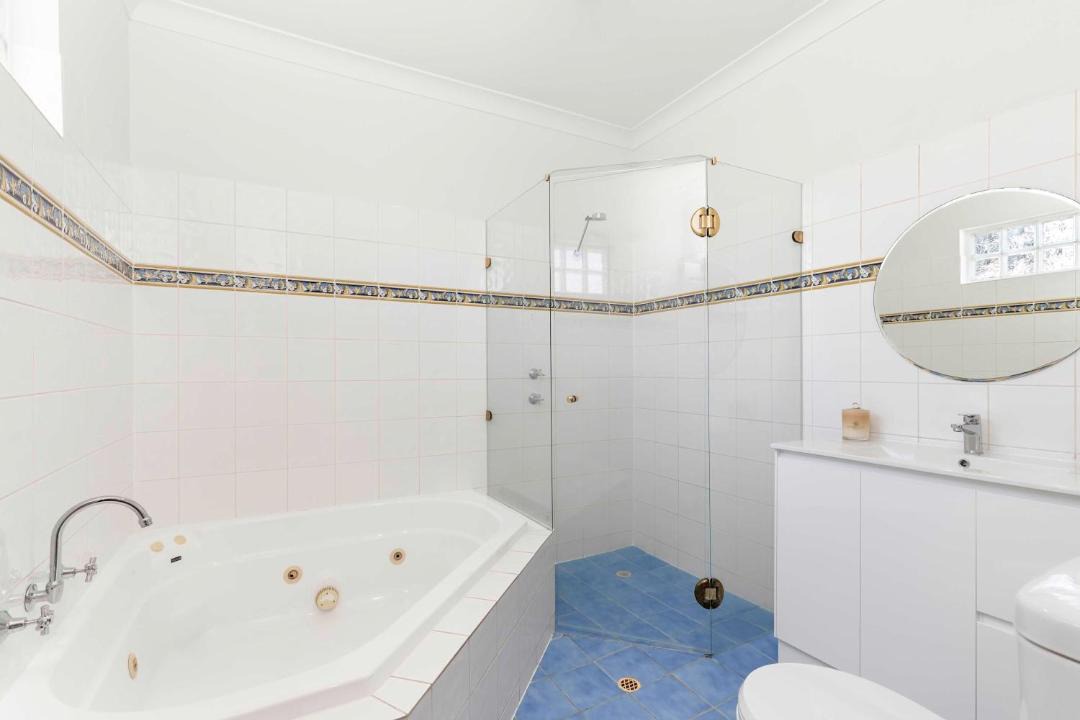 Photo of Bathroom in Grange