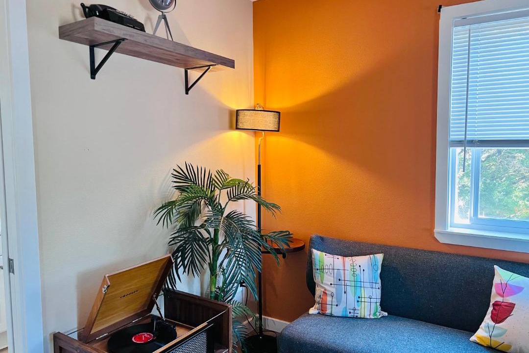 Photo of Others in Southeast Salem