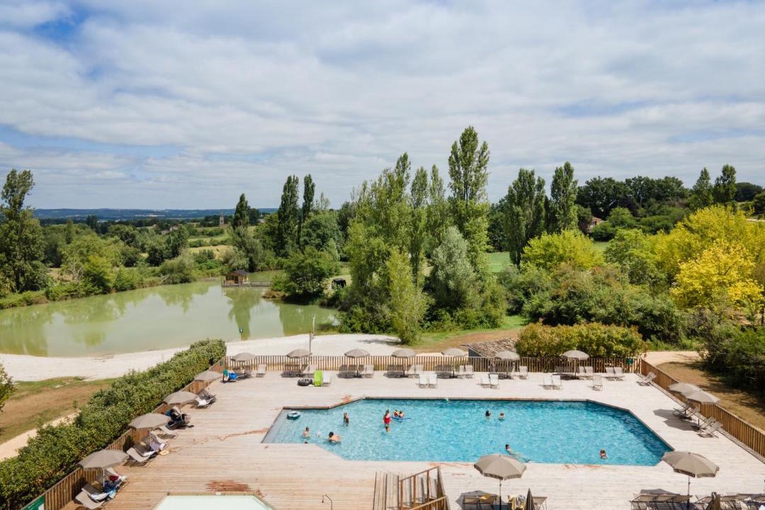Photo of Others in Saint-Etienne-de-Villereal