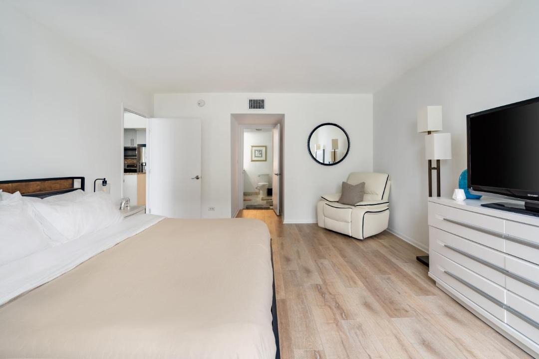 Photo of Bedroom in South Beach