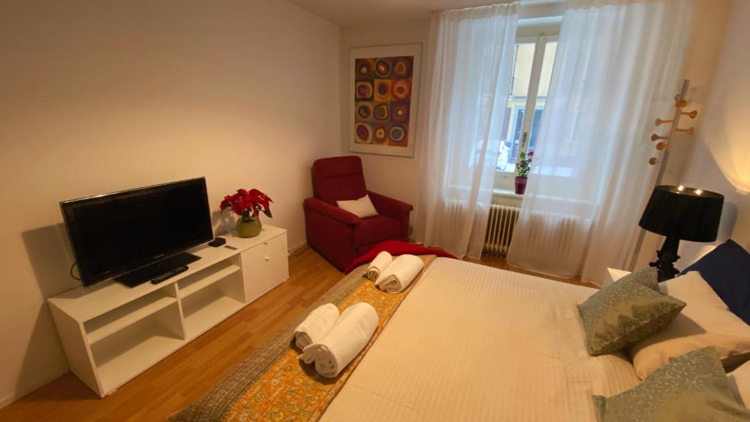 Photo of Others in District 4