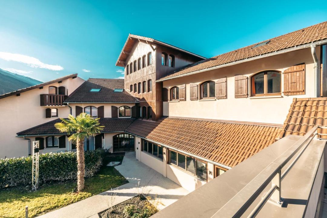 Photo of Others in Albertville