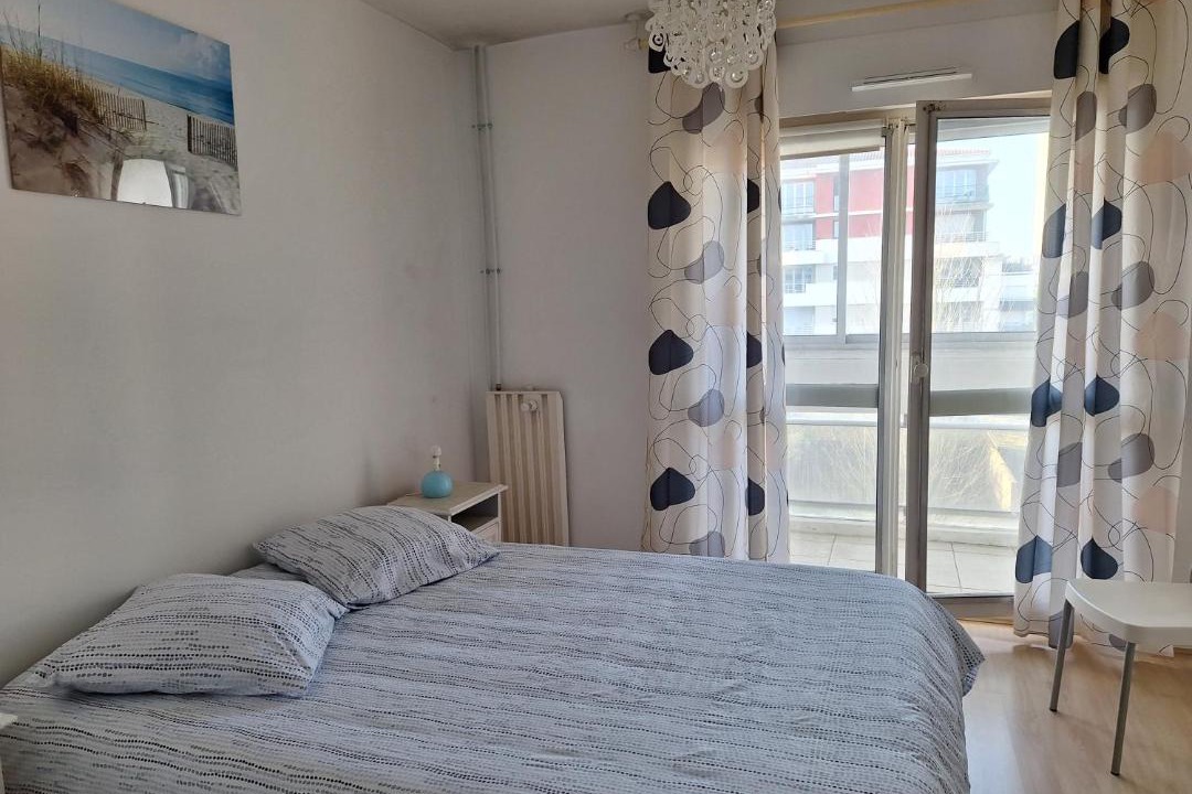 Photo of Bedroom in Lormont