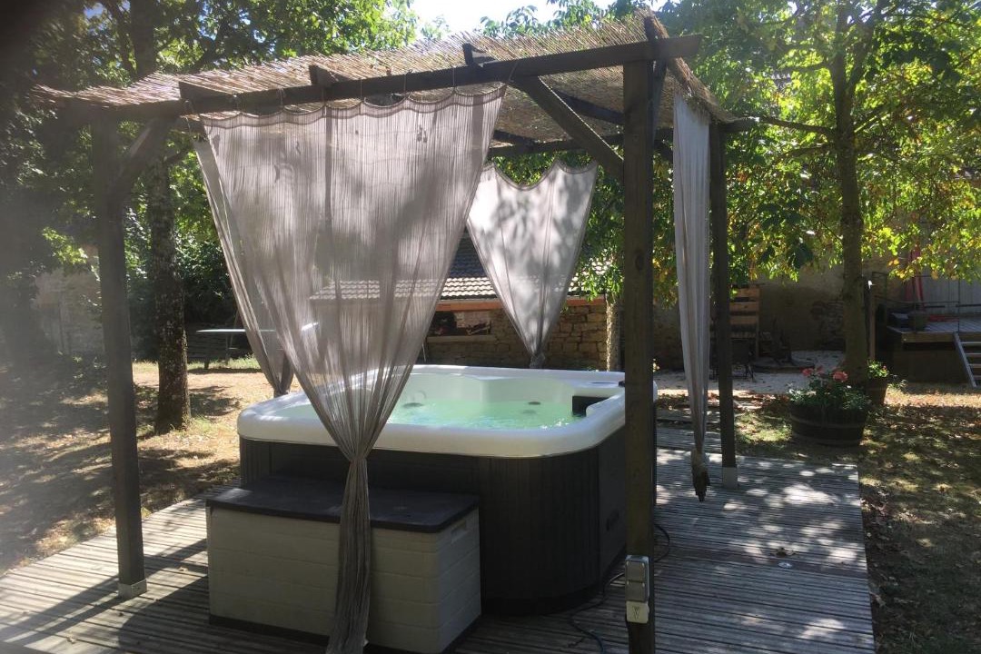 Photo of Others in Saint-Sernin-du-Plain