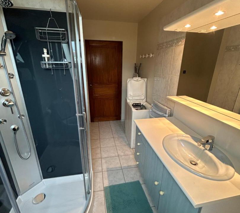 Photo of Bathroom in Bussurel