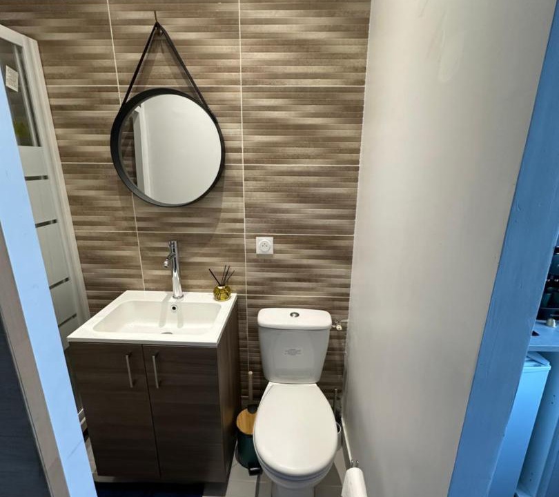 Photo of Bathroom in Cambrai