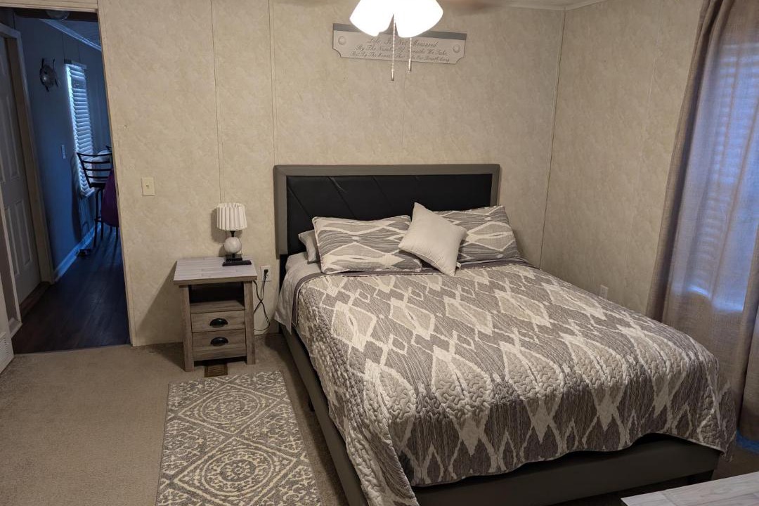 Photo of Bedroom in Summerton