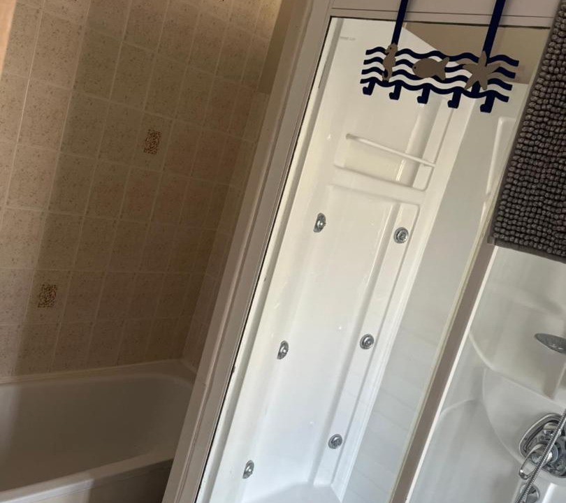 Photo of Others in Glomel