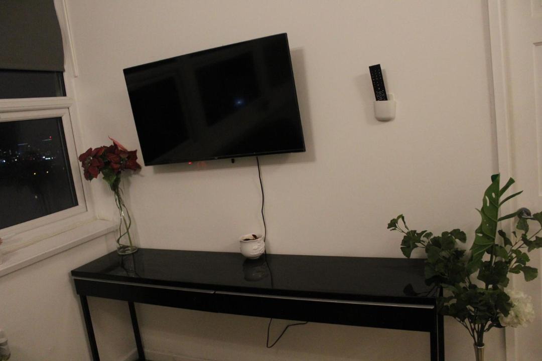 Photo of Livingroom in Smethwick