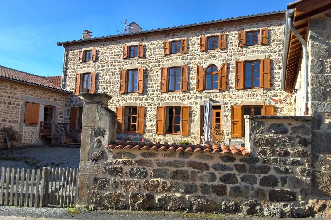 Photo of Others in La Valla-sur-Rochefort