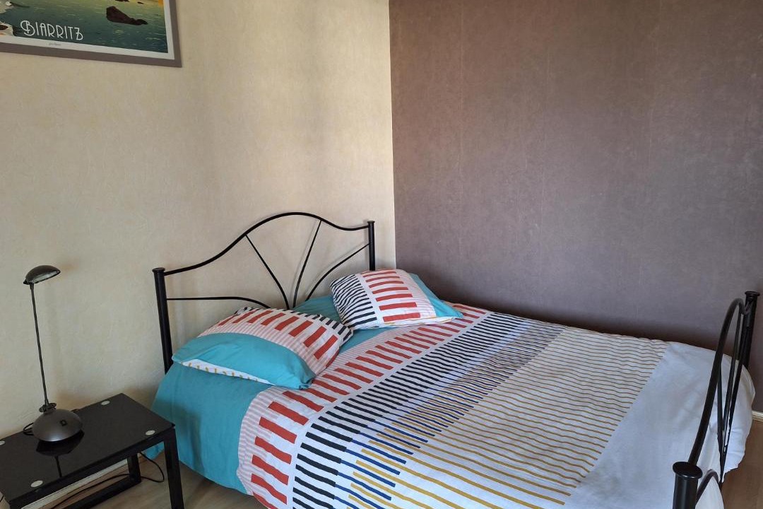 Photo of Bedroom in Lormont