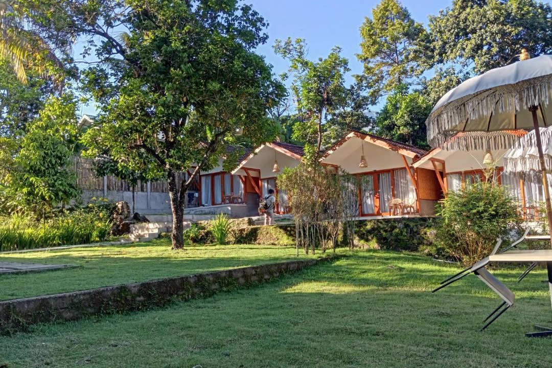 Photo of Others in Bayan