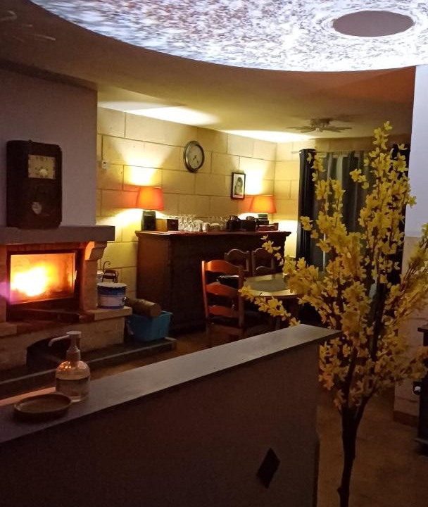 Photo of Others in Villemanoche