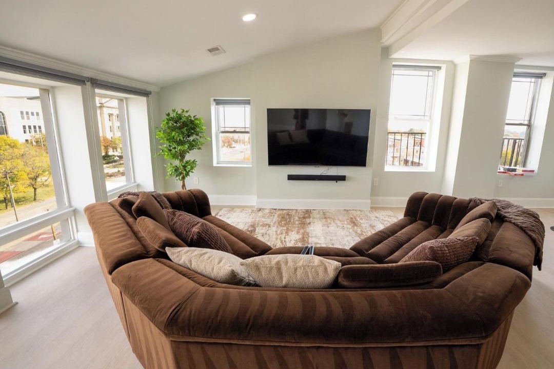 Photo of Livingroom in Downtown Baltimore