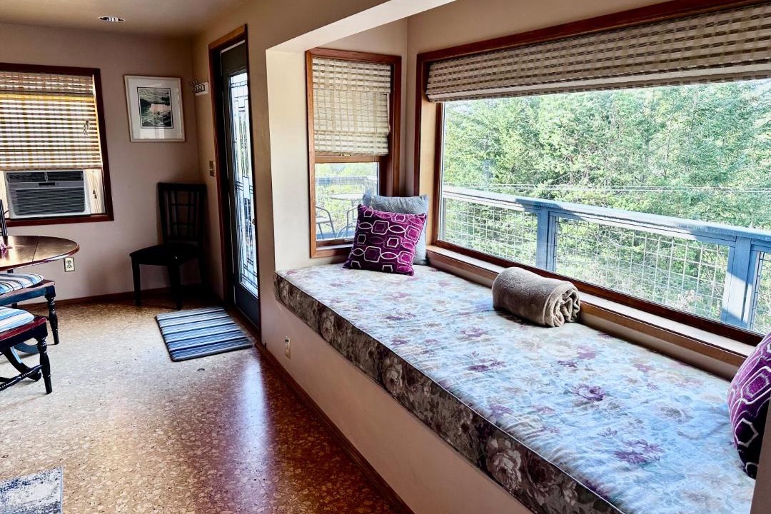 Photo of Others in Deer Harbor