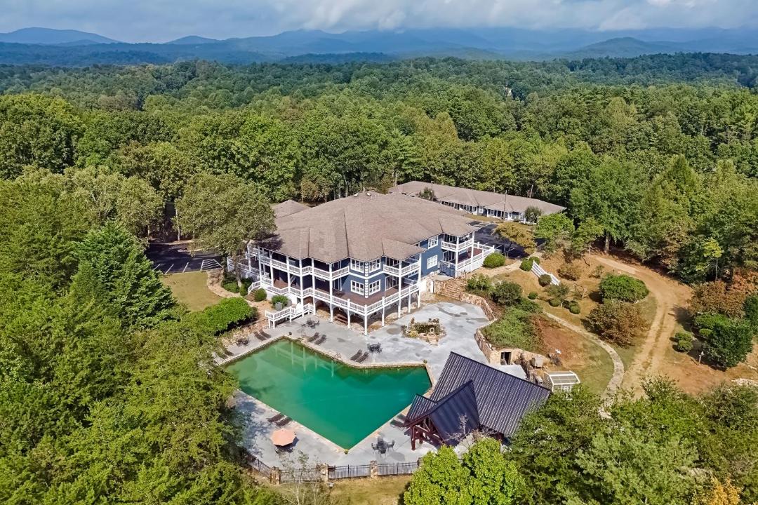 Photo of Others in Ellijay