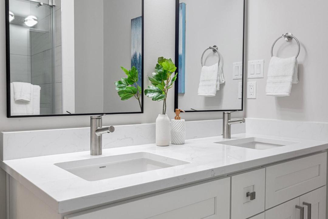 Photo of Bathroom in Meridian Park