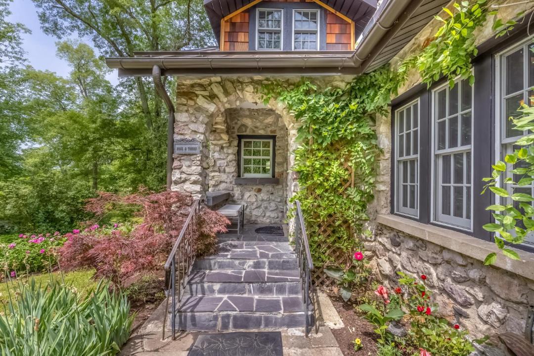 Photo of Others in Gardiner