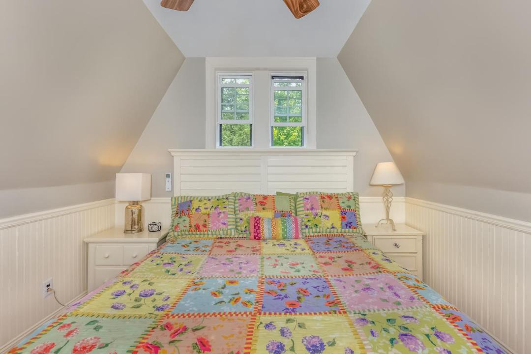 Photo of Bedroom in Gardiner